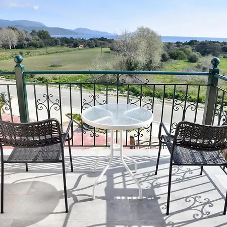 Donna Dorato Casa rural Finikounta