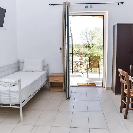 Country house Donna Dorato Finikounta
